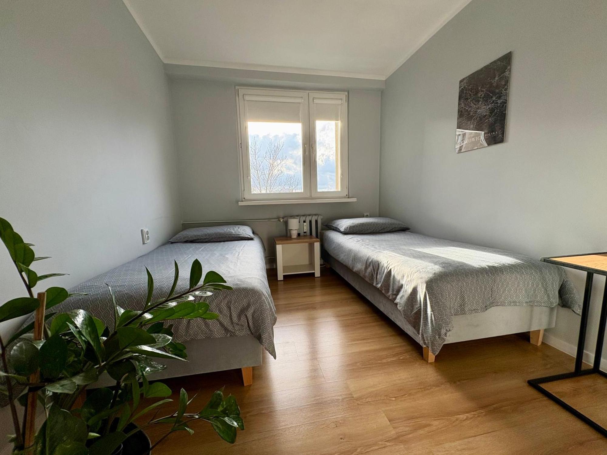 קטוביץ Apartament Z Widokiem Na Spodek מראה חיצוני תמונה